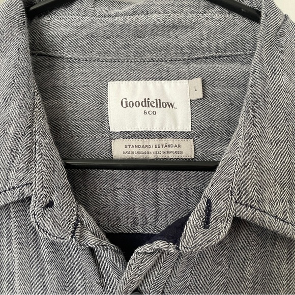 GOODFELLOW & CO | gray button up shirt - Picture 3 of 3